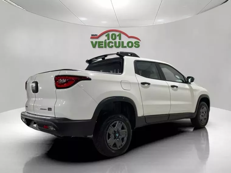 Fiat Toro Branco 6