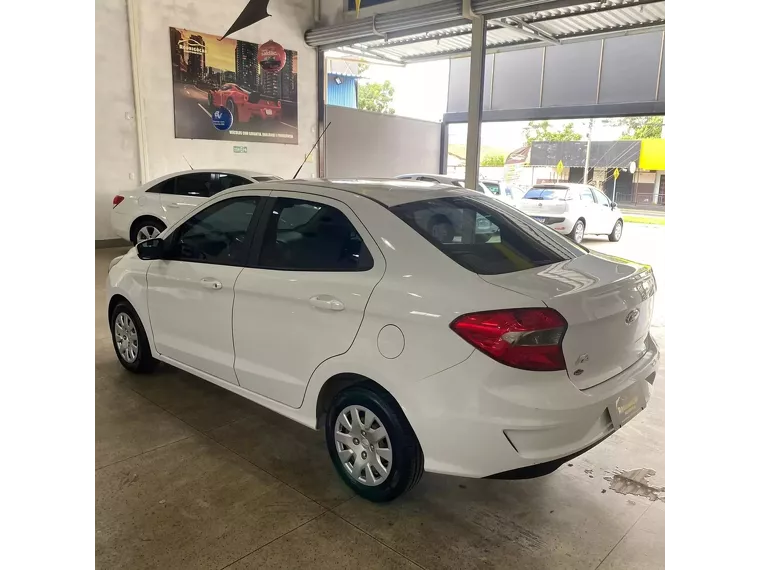 Ford KA Branco 5