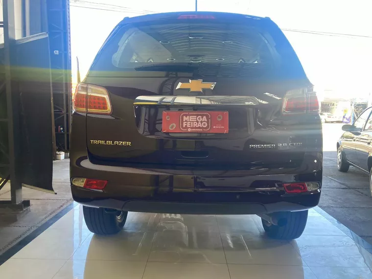 Chevrolet Trailblazer Vinho 4