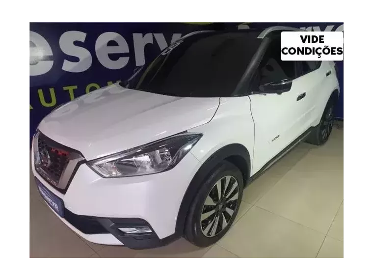 Nissan Kicks Branco 4