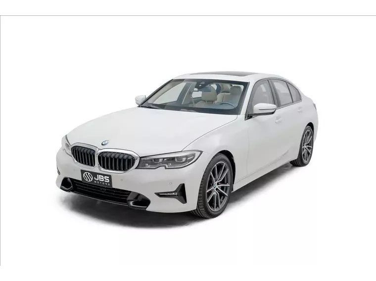 BMW 320i Branco 8