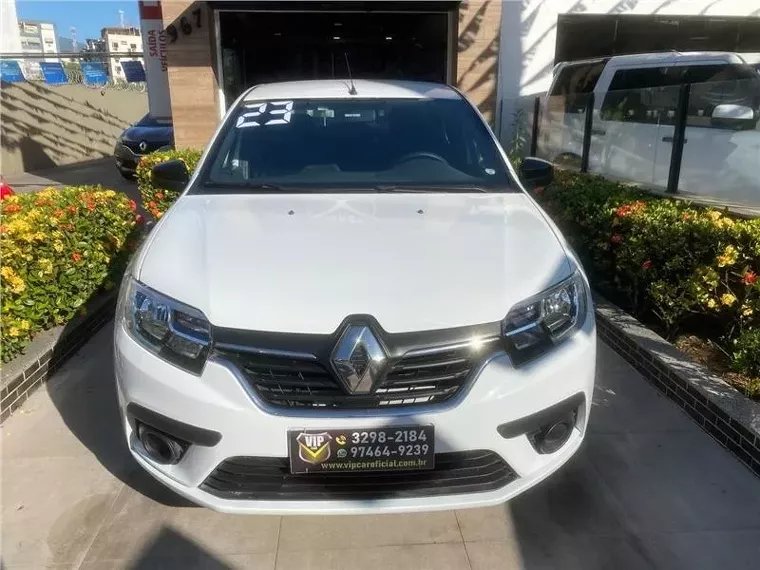 Renault Logan Branco 1