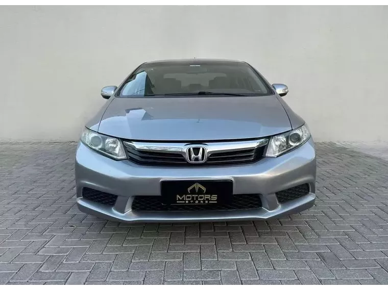 Honda Civic Cinza 13