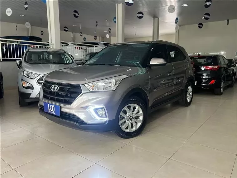 Hyundai Creta Cinza 4