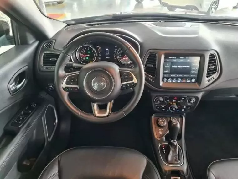 Jeep Compass Marrom 3