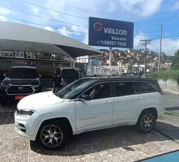 Jeep Commander
