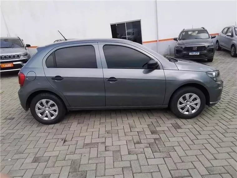 Volkswagen Gol Cinza 8