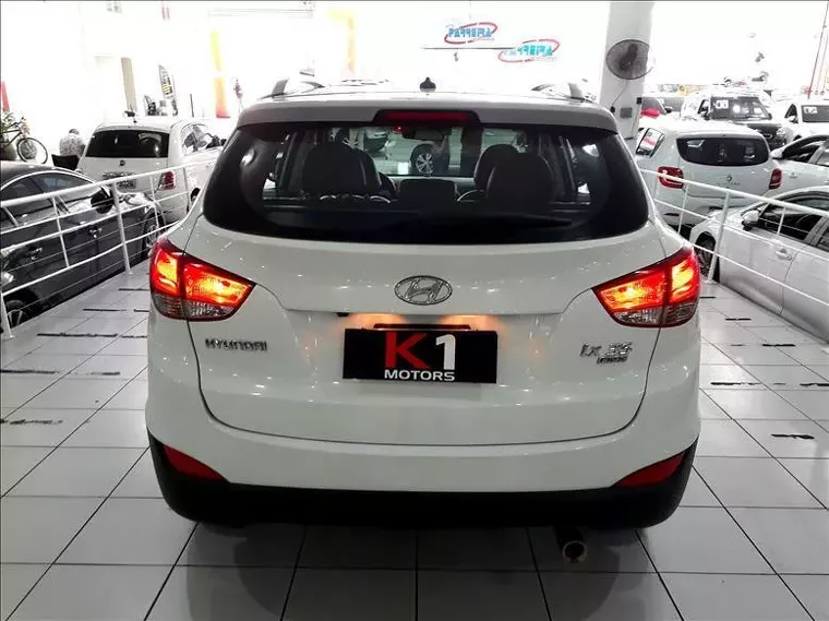 Hyundai IX35 Branco 33