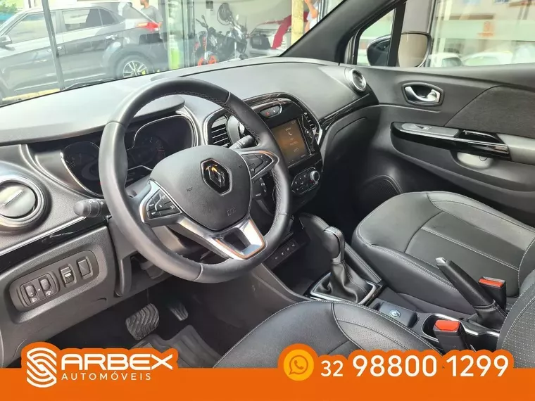 Renault Captur Prata 15