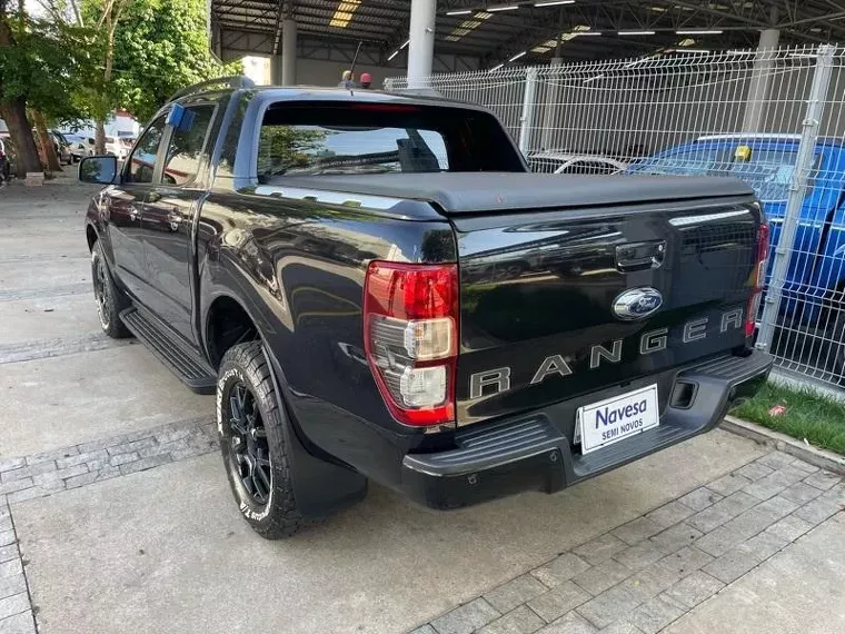 Ford Ranger Preto 6