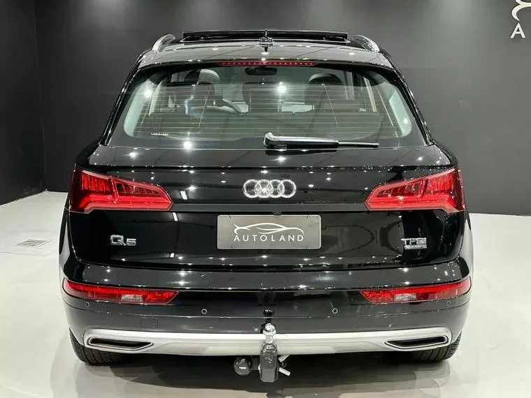 Audi Q5 Preto 10