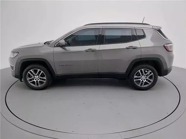 Jeep Compass Cinza 18