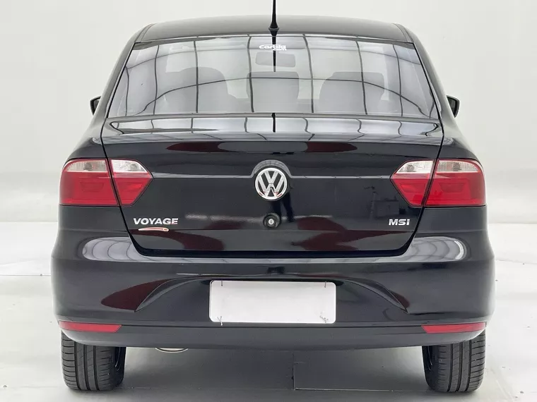 Volkswagen Voyage Preto 12