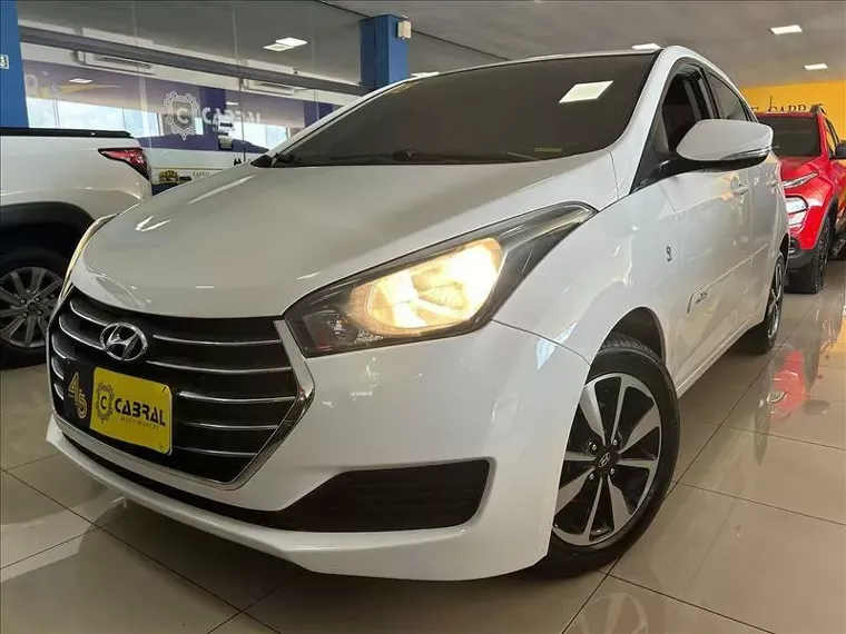 Hyundai HB20S Branco 4