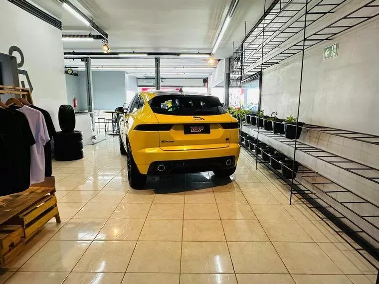 Jaguar E-pace  Amarelo 14