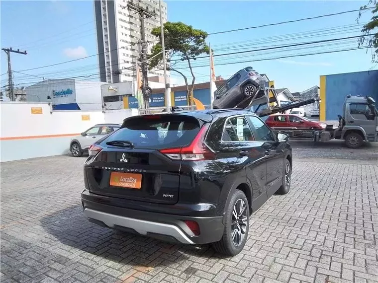 Mitsubishi Eclipse Cross Preto 10