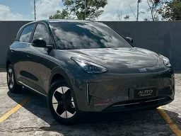 Geely EX2