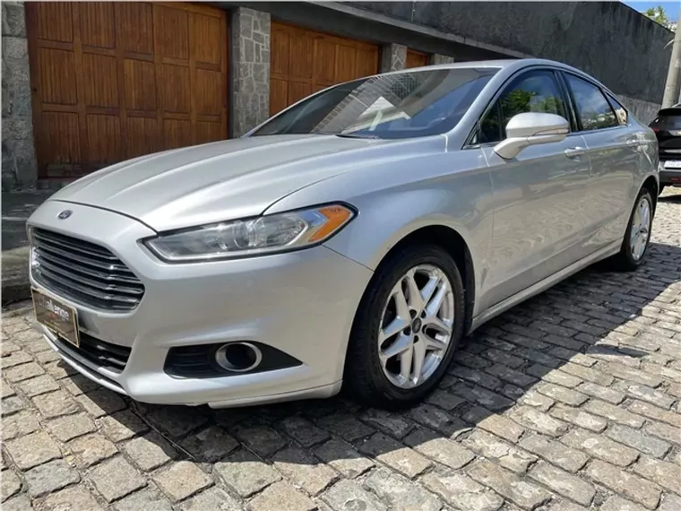 Ford Fusion Prata 12