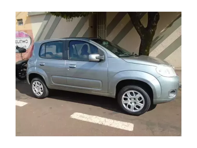 Fiat Uno Cinza 6