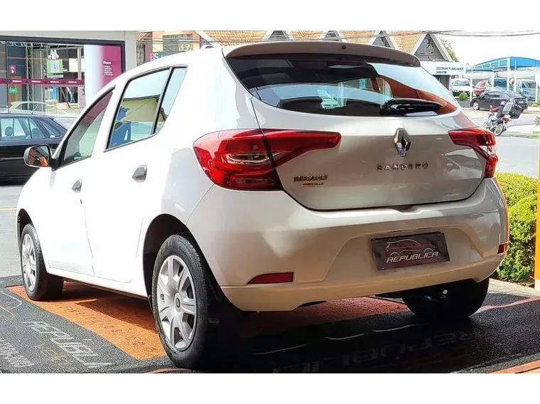 Renault Sandero Branco 3