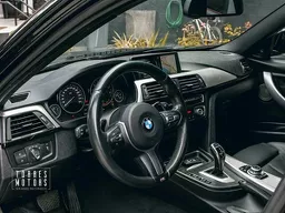 BMW 335i