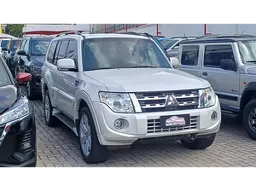 Mitsubishi Pajero Full