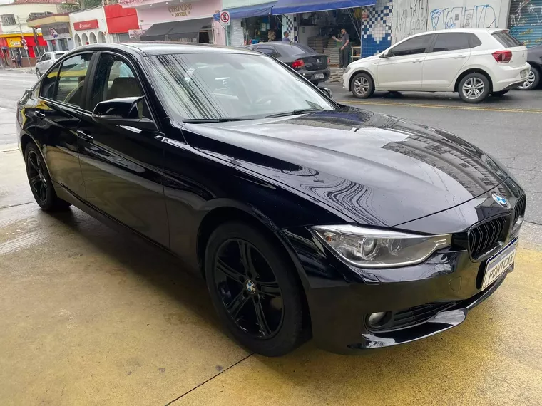 BMW 320i Preto 5