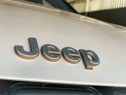 Jeep Commander