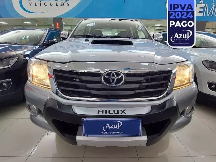 Toyota Hilux Prata 9