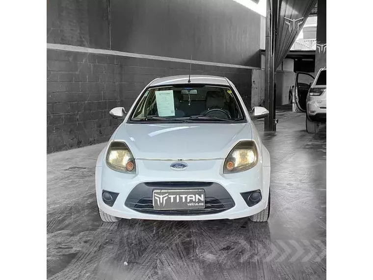 Ford KA Branco 7