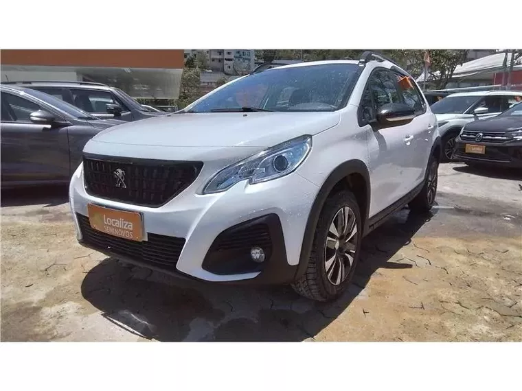 Peugeot 2008 Branco 4