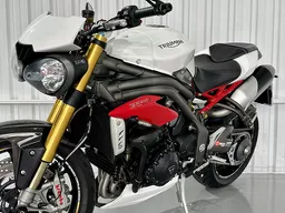 Speed Triple