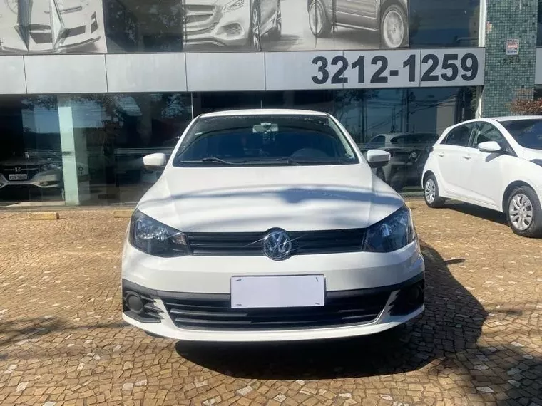 Volkswagen Gol Branco 1