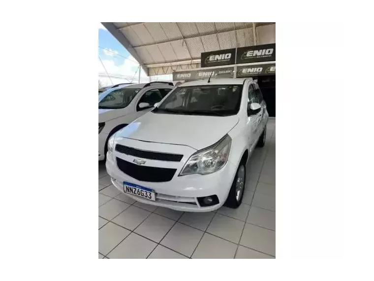 Chevrolet Agile Branco 1