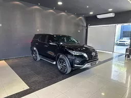 Toyota Hilux SW4