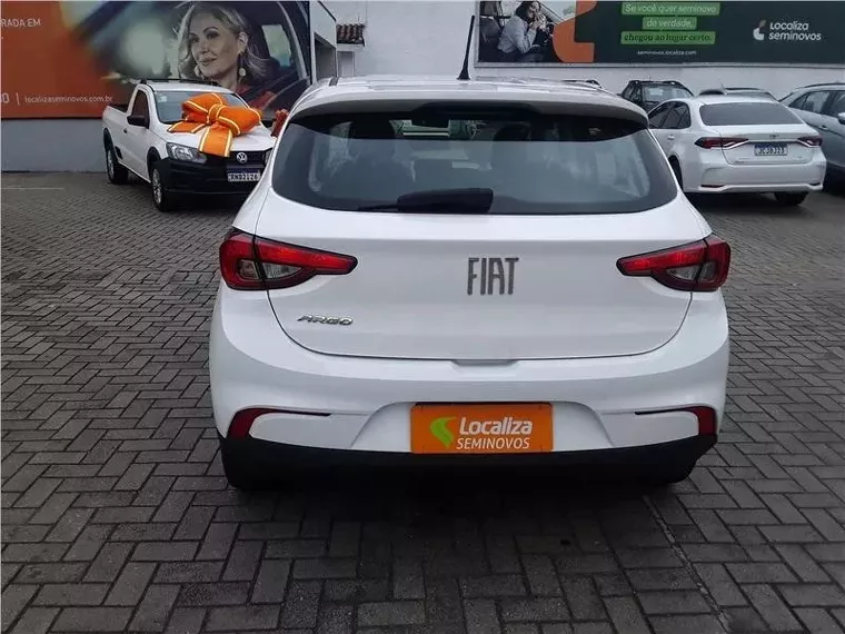 Fiat Argo Branco 2