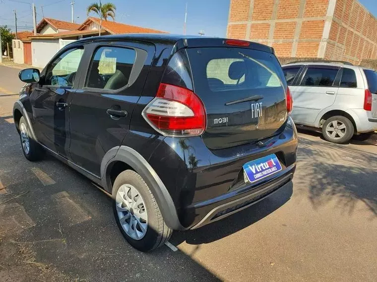 Fiat Mobi Preto 7