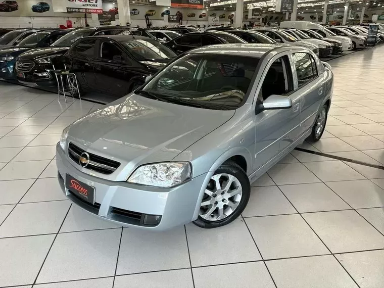 Chevrolet Astra Prata 1