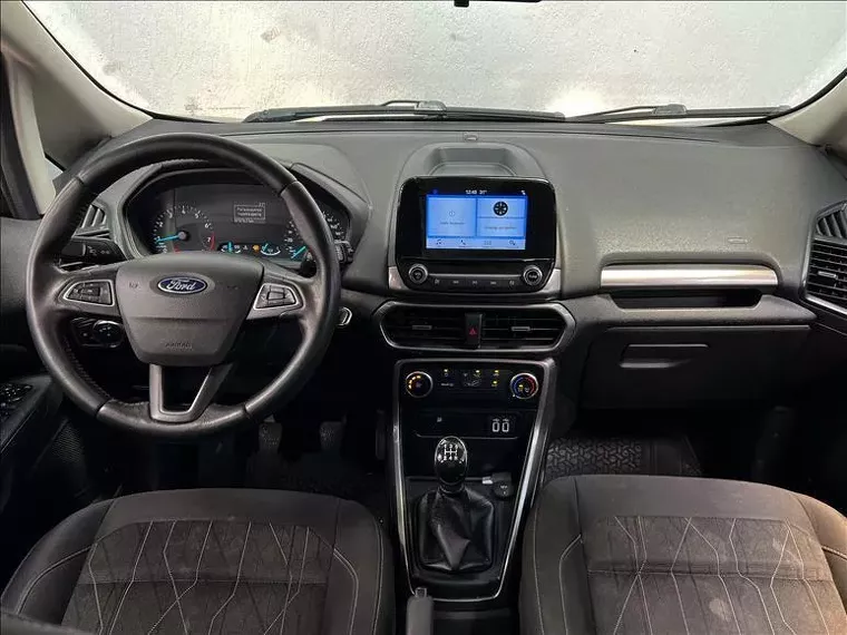 Ford Ecosport Preto 12