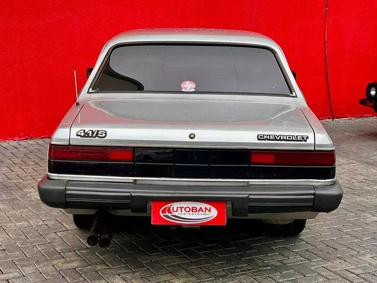 Chevrolet Opala Prata 11