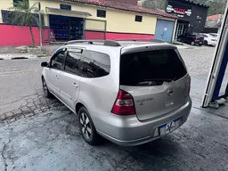 Nissan Grand Livina