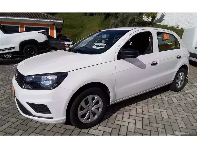 Volkswagen Gol Branco 10