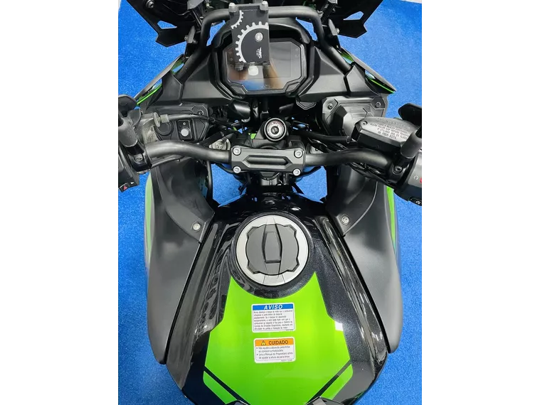 Kawasaki Versys Verde 12