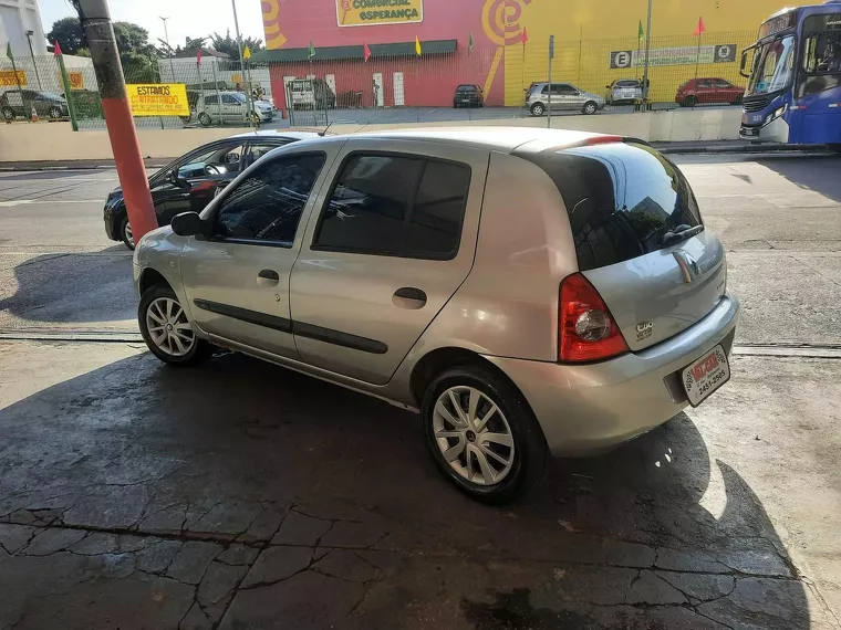 Renault Clio Prata 11