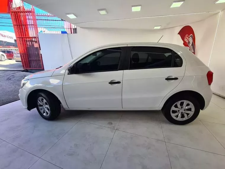 Volkswagen Gol Branco 2