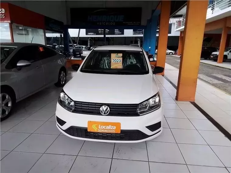 Volkswagen Voyage Branco 4