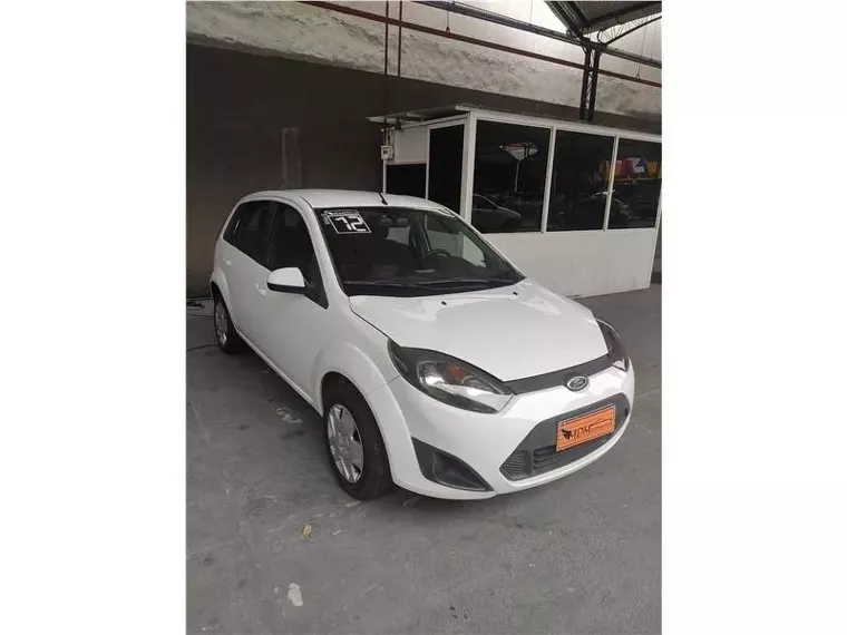 Ford Fiesta Branco 6