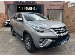 Toyota Hilux SW4