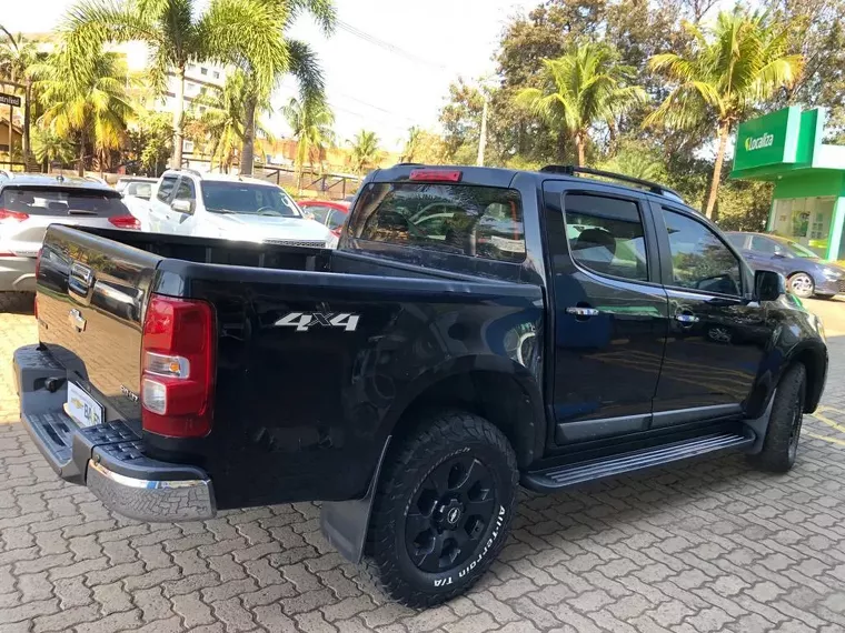 Chevrolet S10 Preto 3