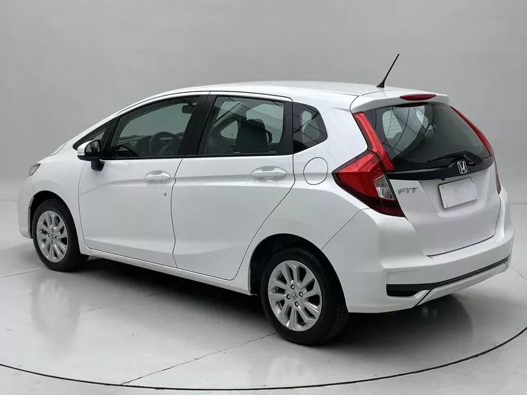 Honda FIT Branco 17